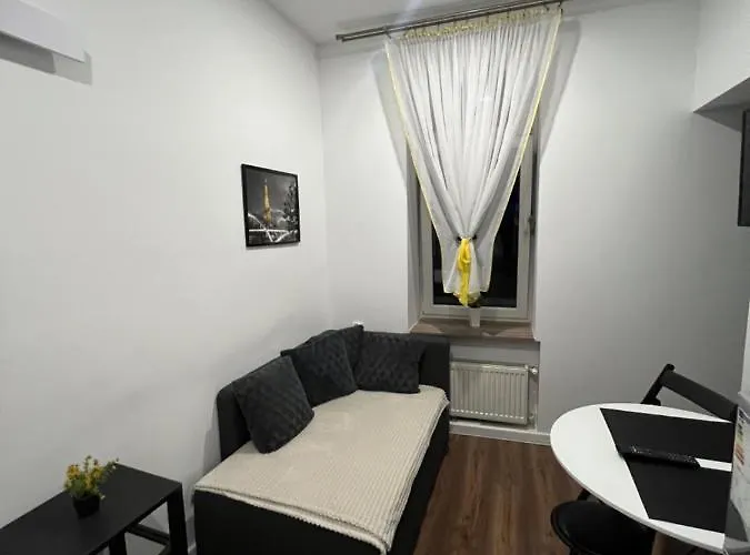 Daire Apartmentsbymatyrafa-ii